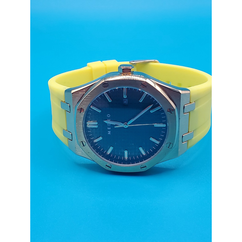 Mens Watch - Picture 5 of 11